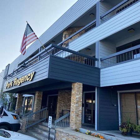 摄政公园酒店 帕克城 外观 照片